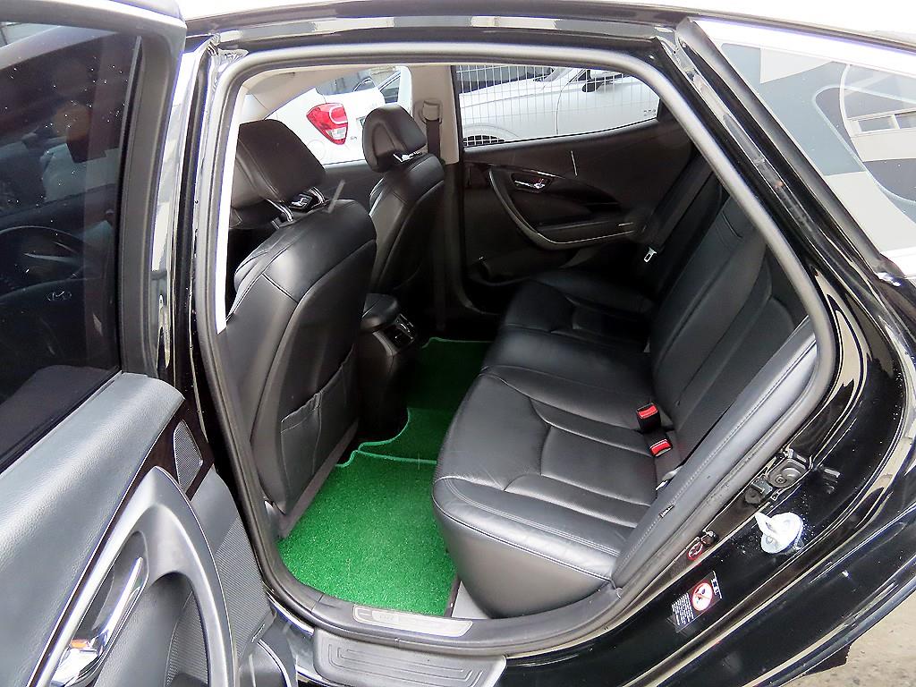 HYUNDAI Grandeur - Vista 6