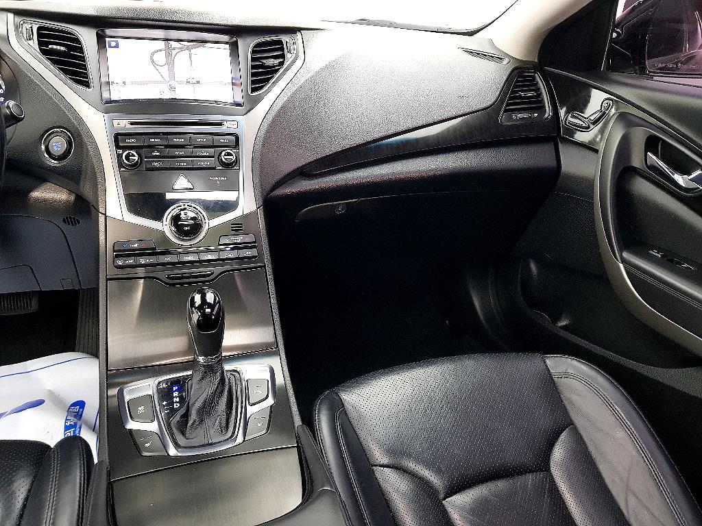 HYUNDAI Grandeur - Vista 10