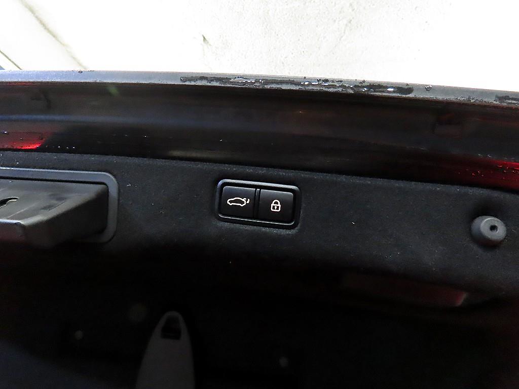 KIA K9 2014 Negro - Importación desde Corea - HF Imports Iquique - Foto 17