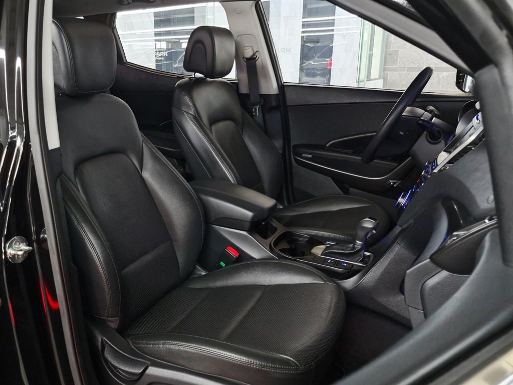 HYUNDAI Santa Fe - Vista 9