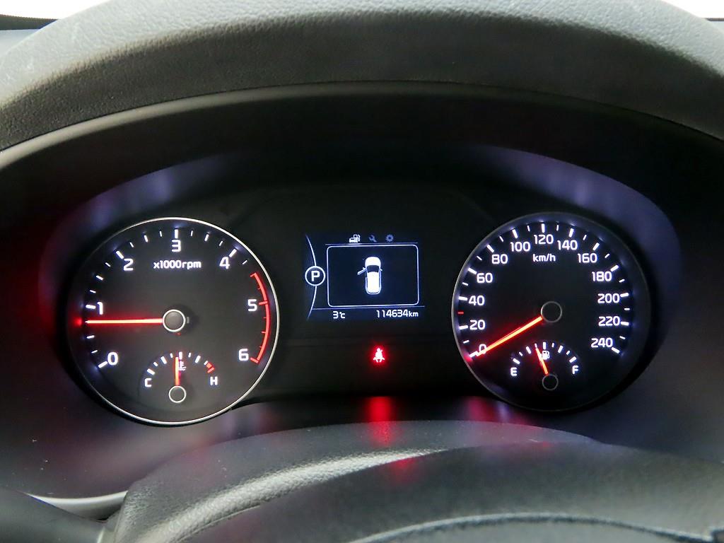 KIA Sportage - Vista 6