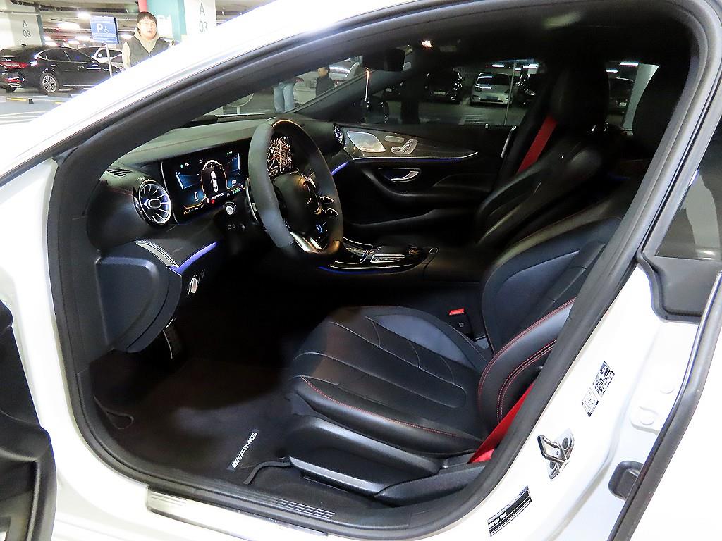 Mercedes Benz CLS Class - Vista 6