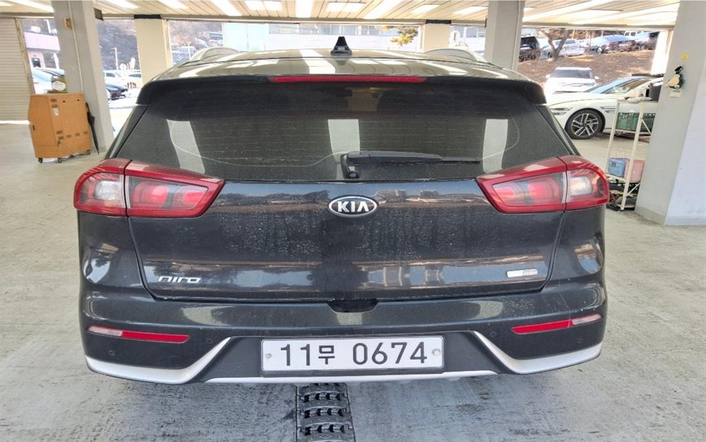 KIA Niro - Vista 5