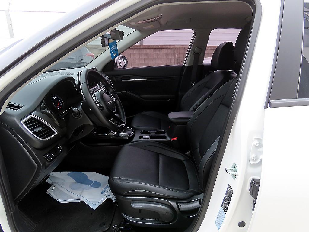 KIA Seltos - Vista 5