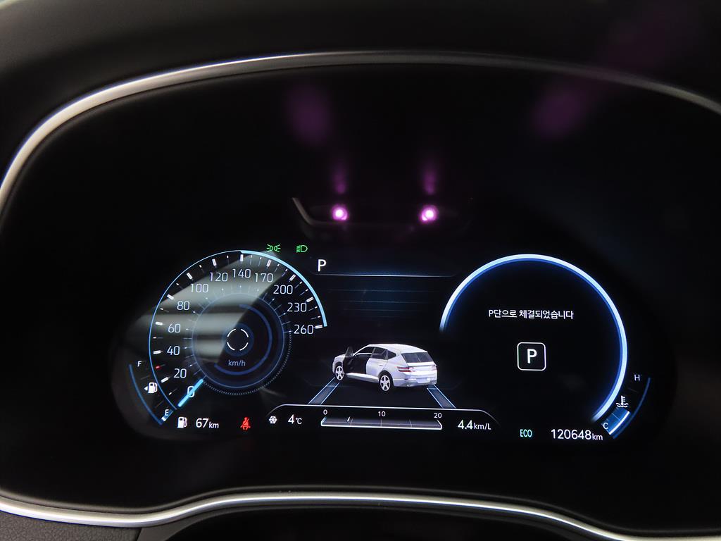 Genesis GV80 - Vista 9