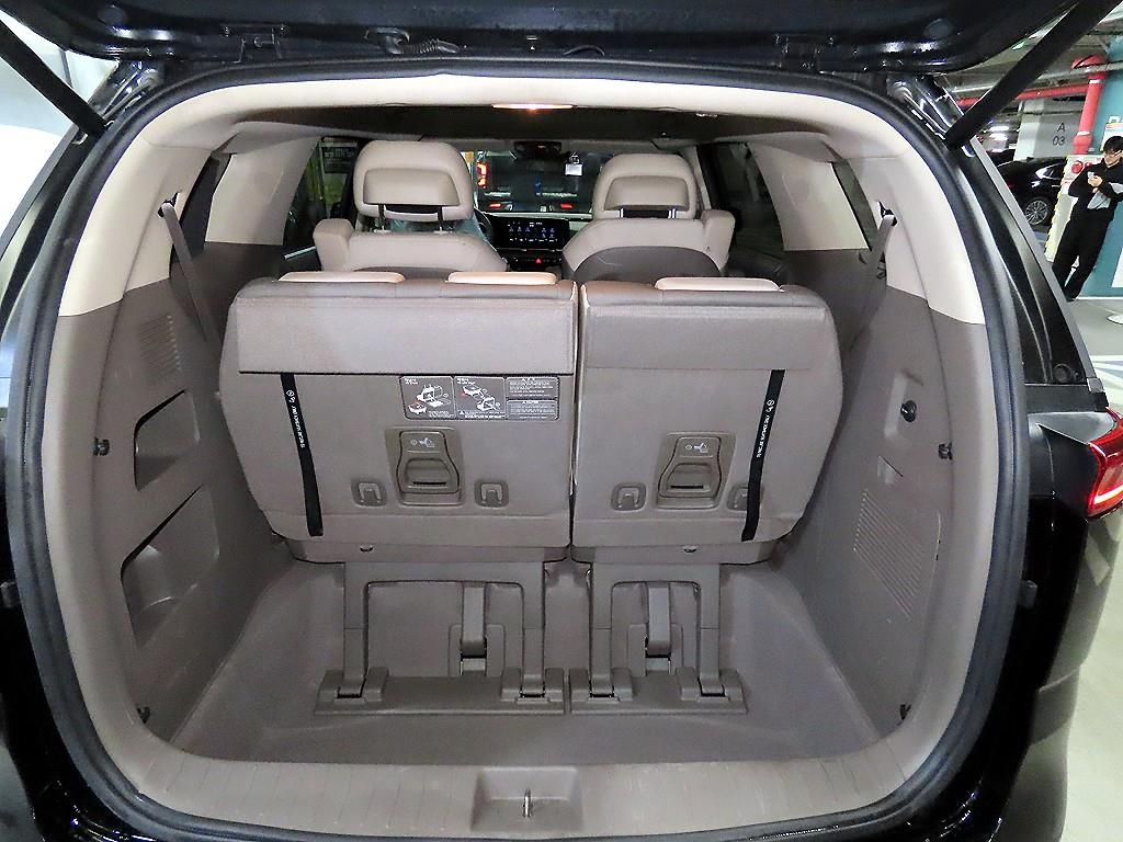 KIA Carnival 2022 Negro - Importación desde Corea - HF Imports Iquique - Foto 16