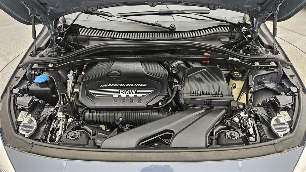 BMW 1 series 2021 Gris - Importación desde Corea - HF Imports Iquique - Foto 18