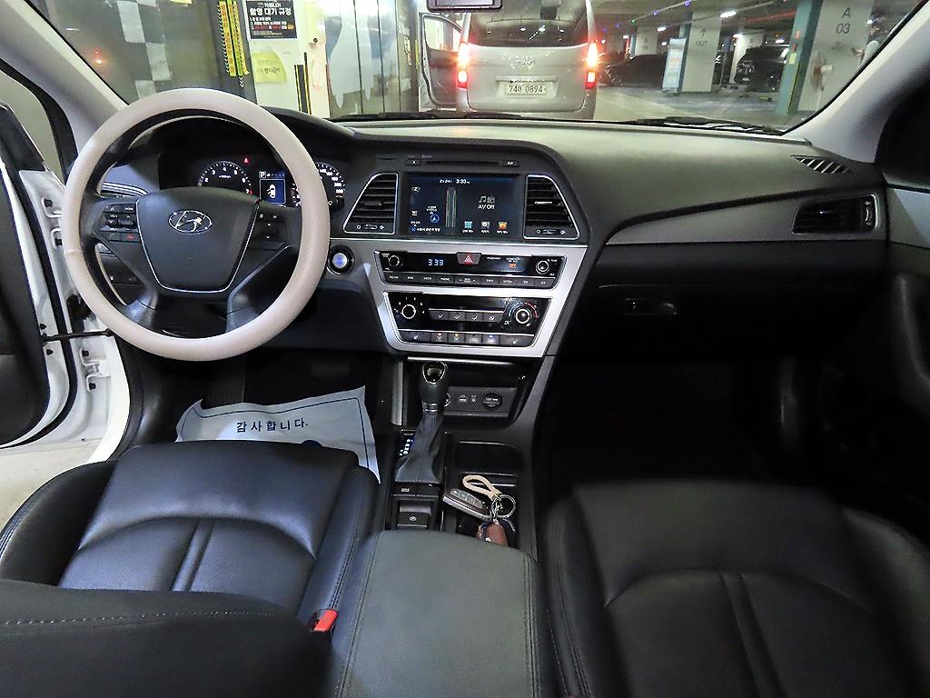 HYUNDAI Sonata - Vista 10