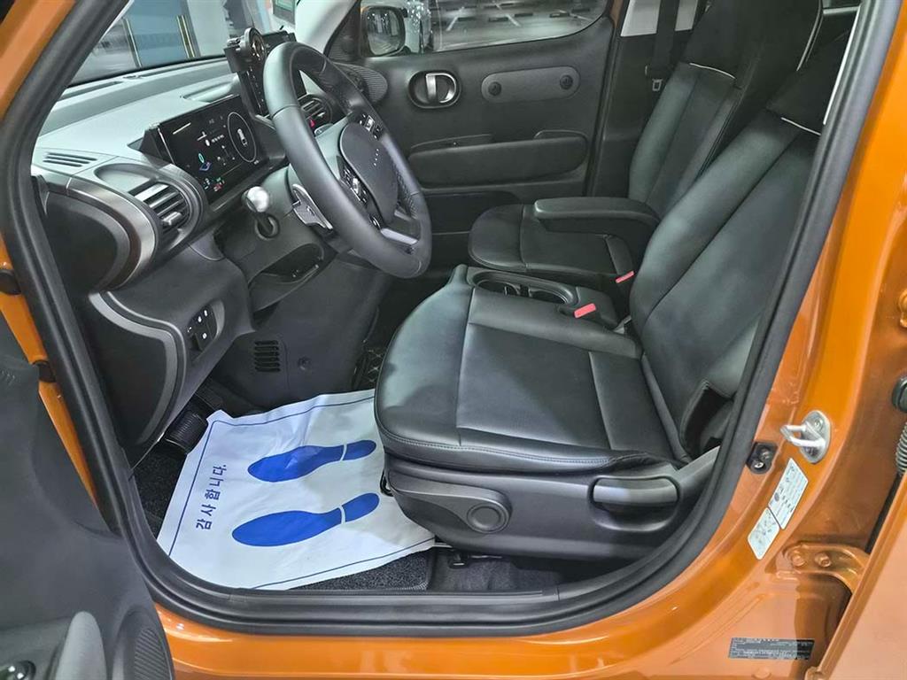 HYUNDAI Casper - Vista 6