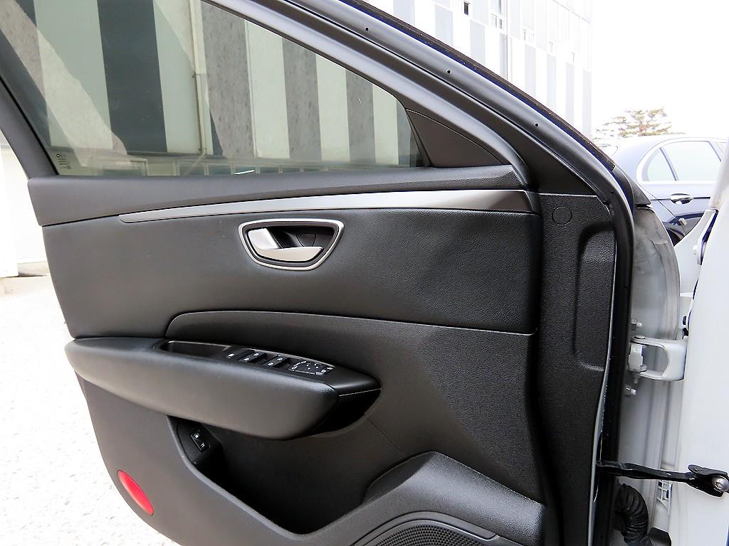 SAMSUNG SM6 - Vista 11