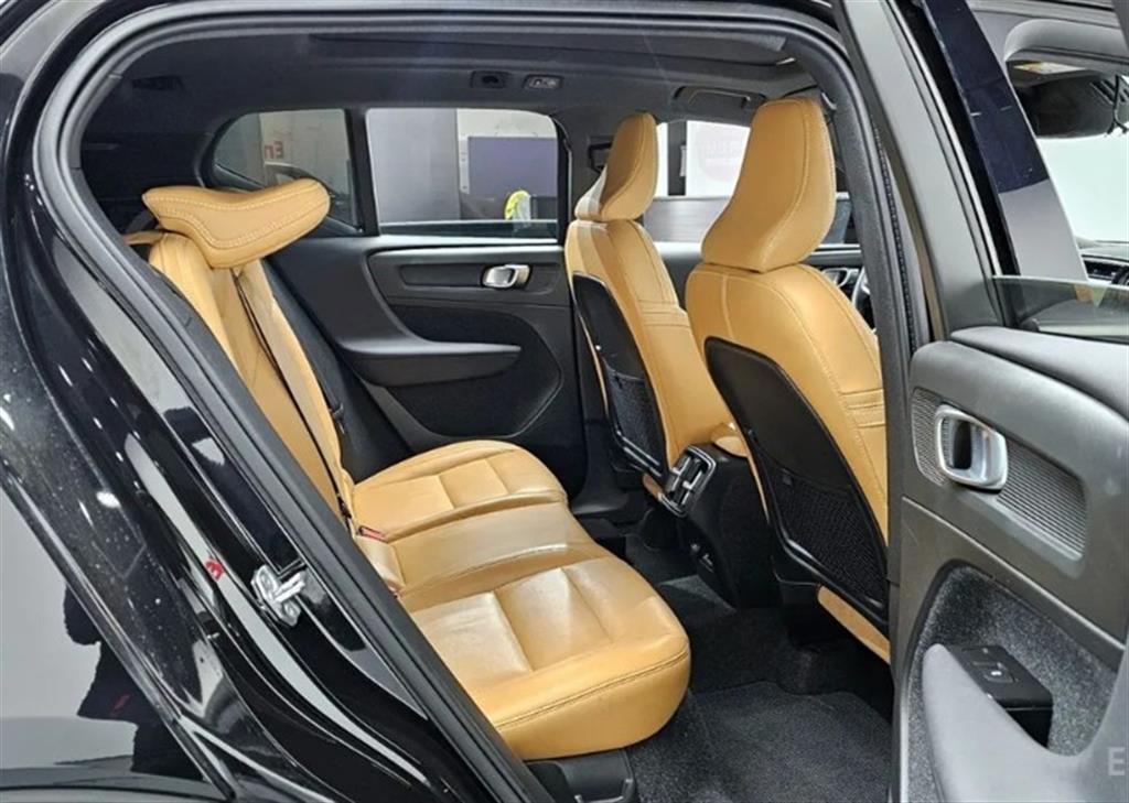 Volvo XC40 - Vista 12