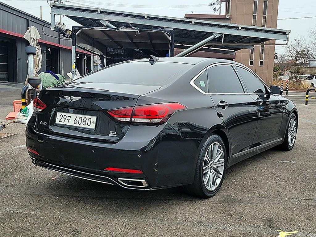 Genesis G80 - Vista 4