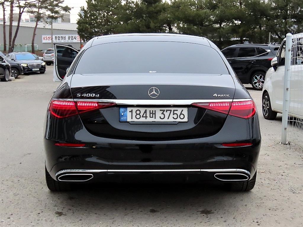 Mercedes Benz S Class - Vista 4