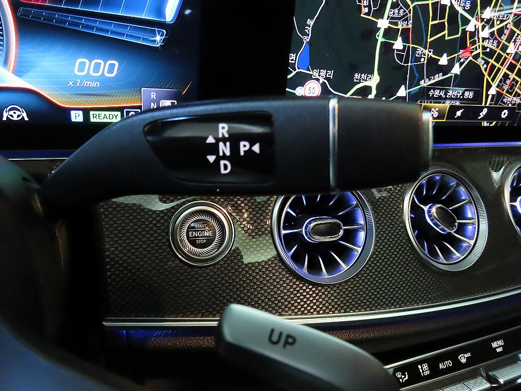 Mercedes Benz CLS Class - Vista 12