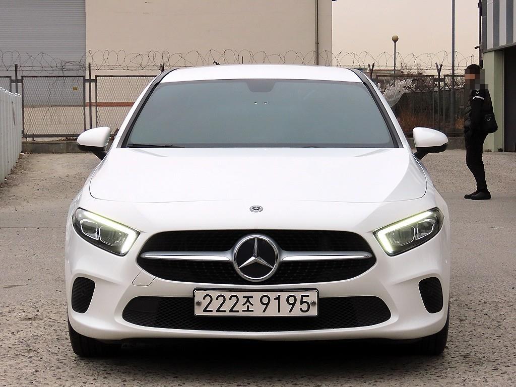 Mercedes Benz A Class 2020 Blanco - Importación desde Corea - HF Imports Iquique - Foto 1