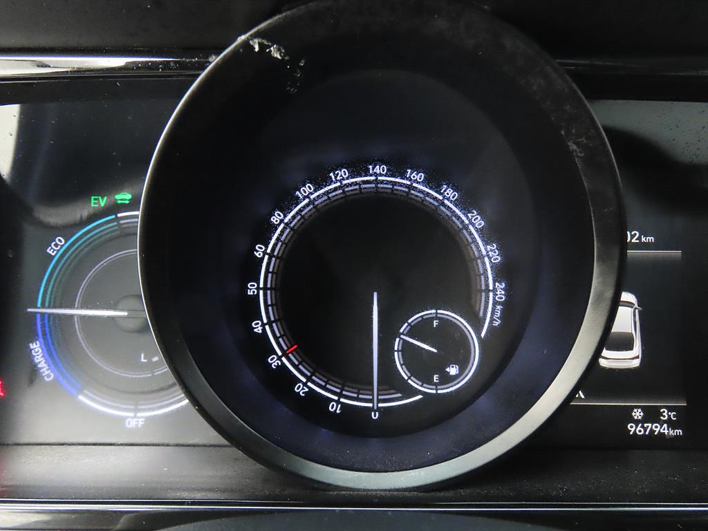 HYUNDAI Avante - Vista 11