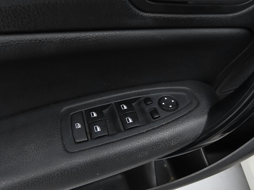 BMW 1 series 2014 Blanco - Importación desde Corea - HF Imports Iquique - Foto 13