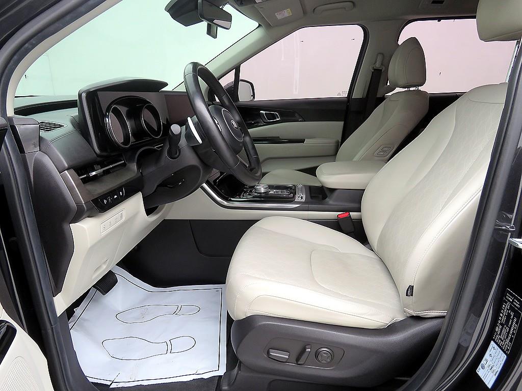 KIA Carnival - Vista 7