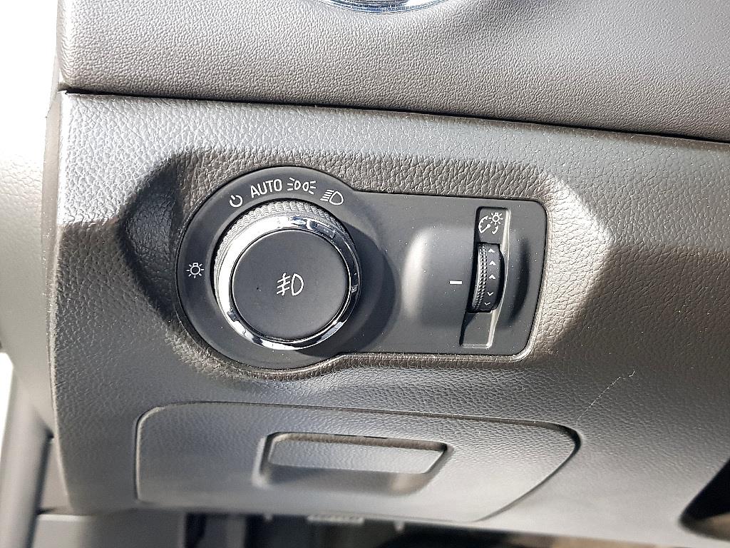 Chevrolet Cruise - Vista 12