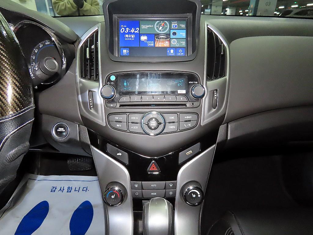 Chevrolet Cruise - Vista 11