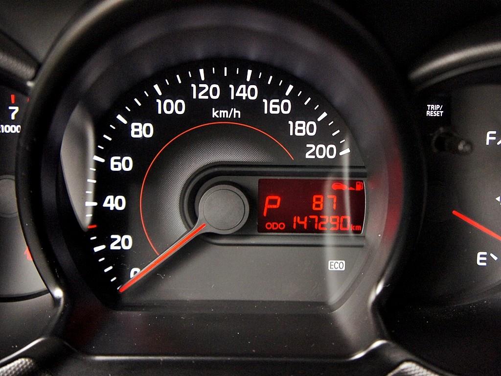 KIA Ray 2013 Blanco - Importación desde Corea - HF Imports Iquique - Foto 9