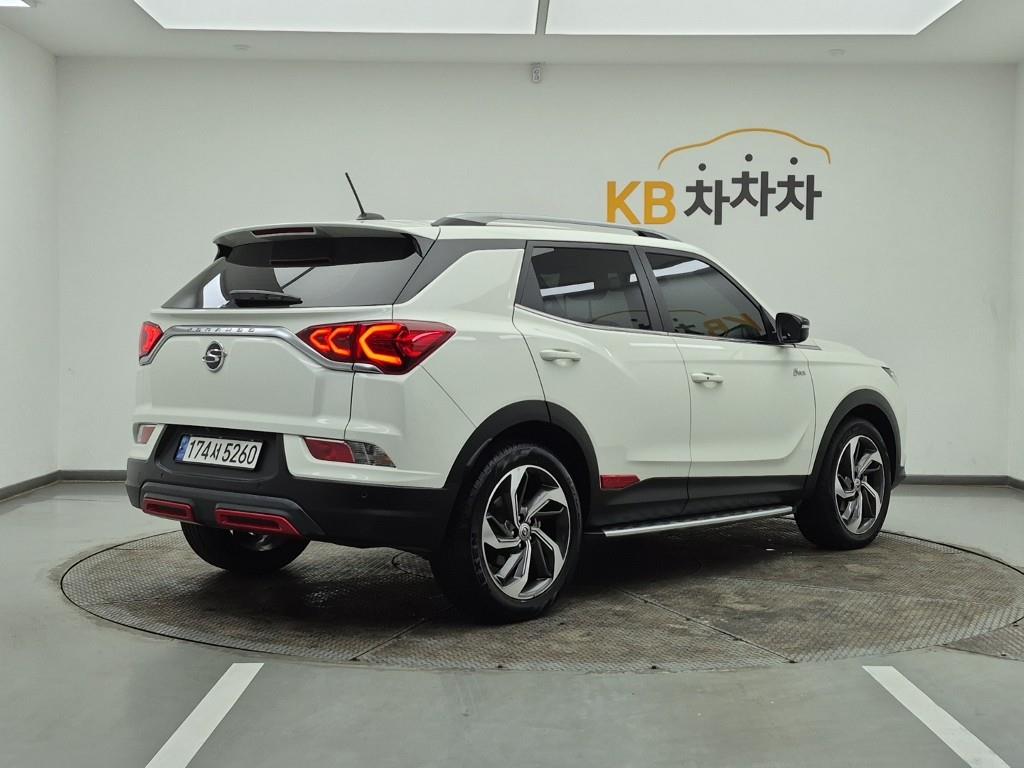 Ssangyong Korando - Vista 4