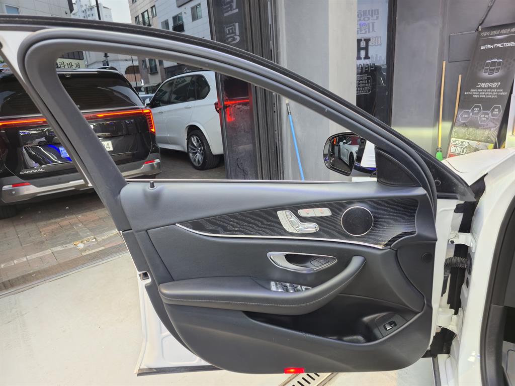 Mercedes Benz E class 2017 Blanco - Importación desde Corea - HF Imports Iquique - Foto 16