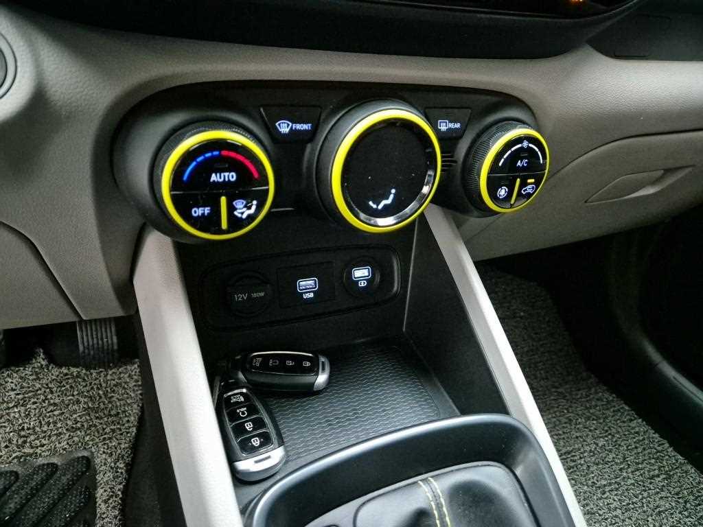 HYUNDAI Venue 2020 Azul - Importación desde Corea - HF Imports Iquique - Foto 19