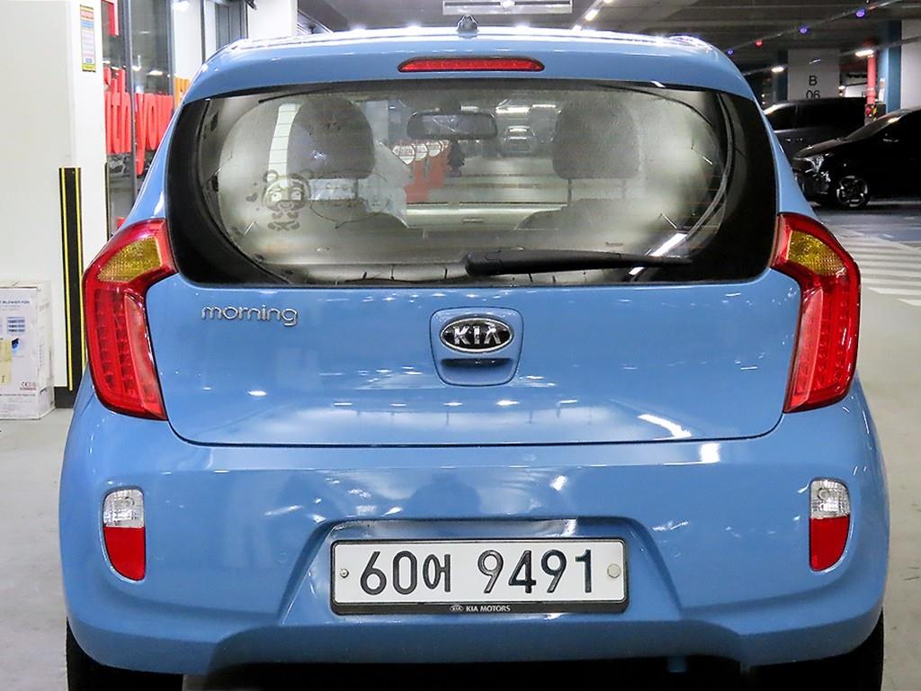 KIA Morning - Vista 5