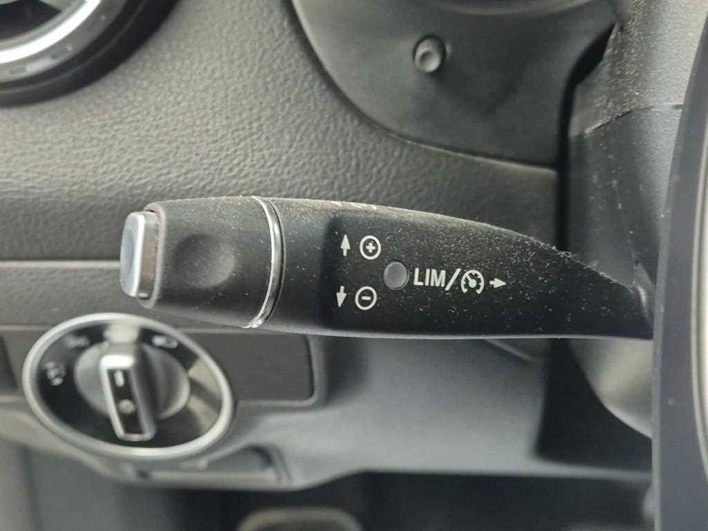 Mercedes Benz GLA Class 2015 Negro - Importación desde Corea - HF Imports Iquique - Foto 15