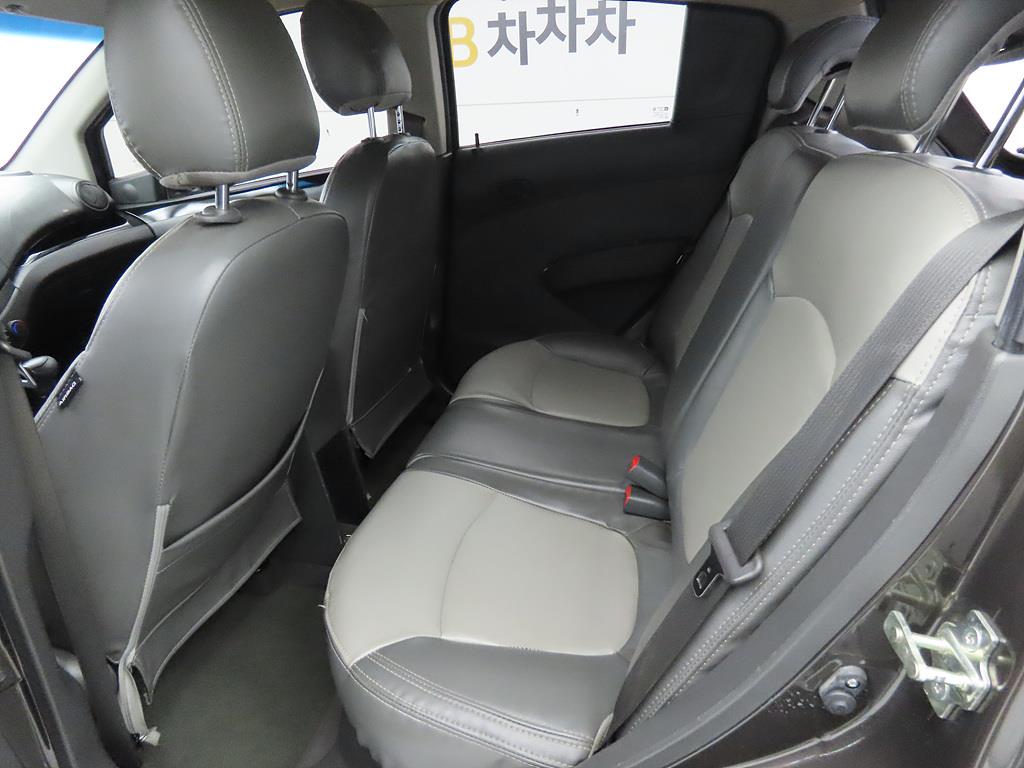 Chevrolet Spark - Vista 6