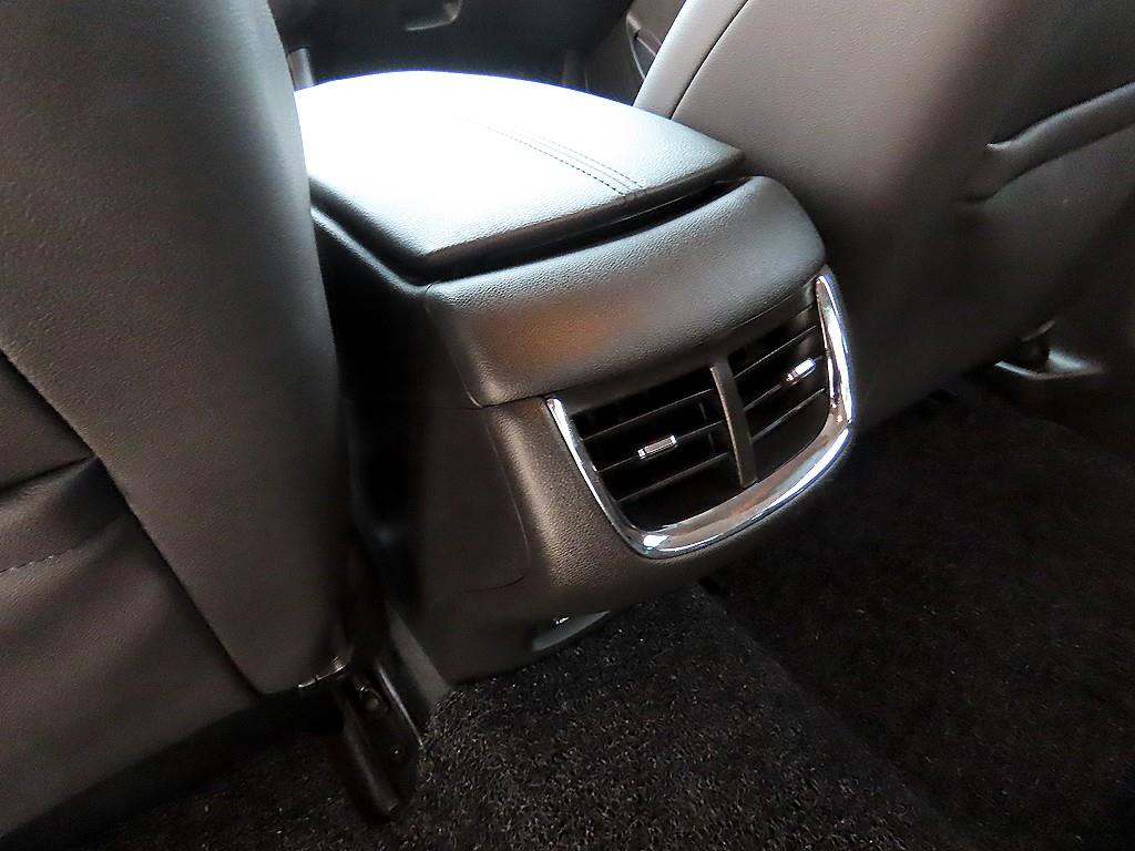 Chevrolet Malibu 2019 Blanco - Importación desde Corea - HF Imports Iquique - Foto 17