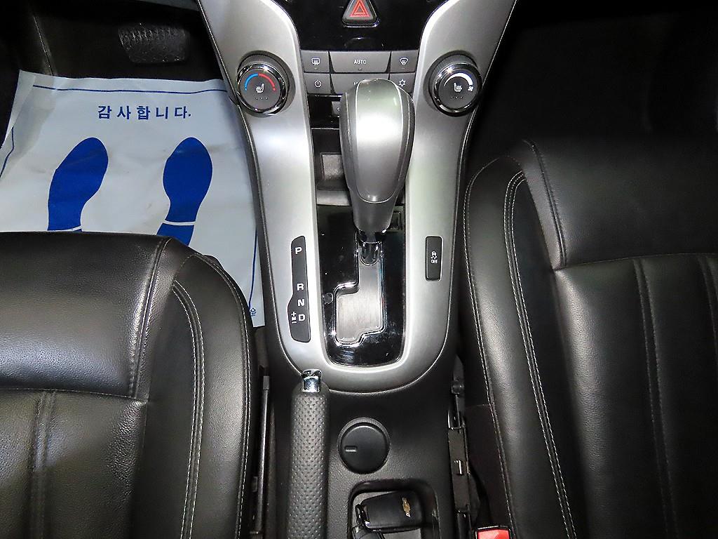 Chevrolet Cruise - Vista 12