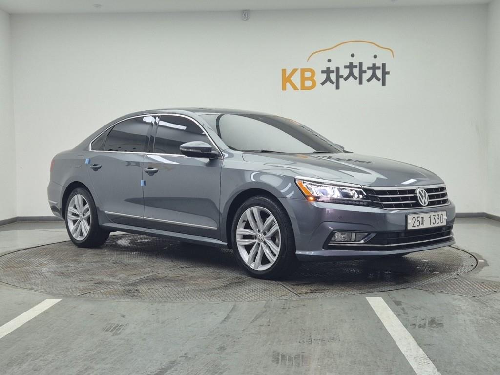 Volkswagen Passat - Vista 2