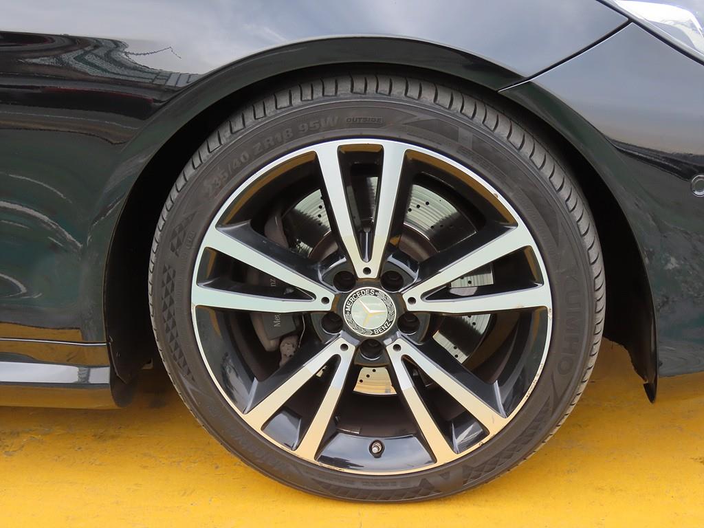 Mercedes Benz E class 2016 Negro - Importación desde Corea - HF Imports Iquique - Foto 20