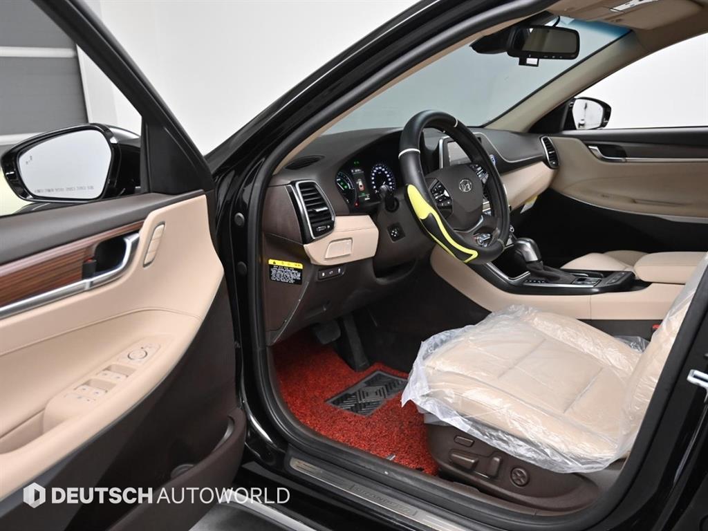 HYUNDAI Grandeur - Vista 11