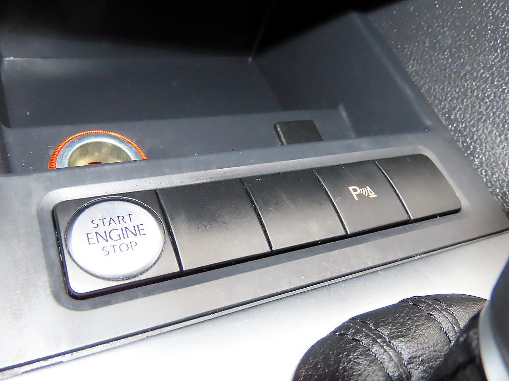 Volkswagen Jetta - Vista 12