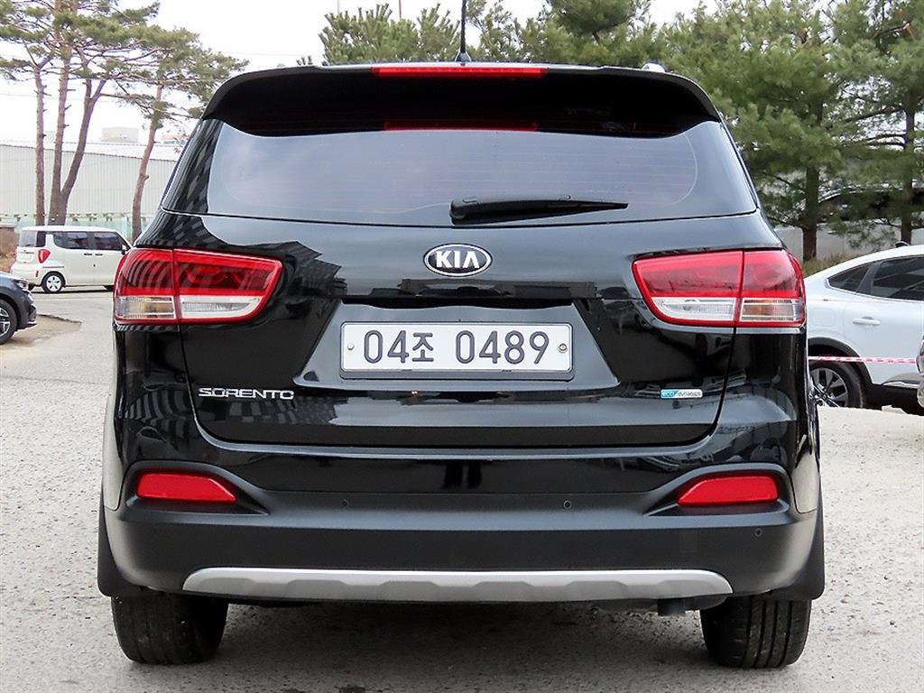 KIA Sorento - Vista 4