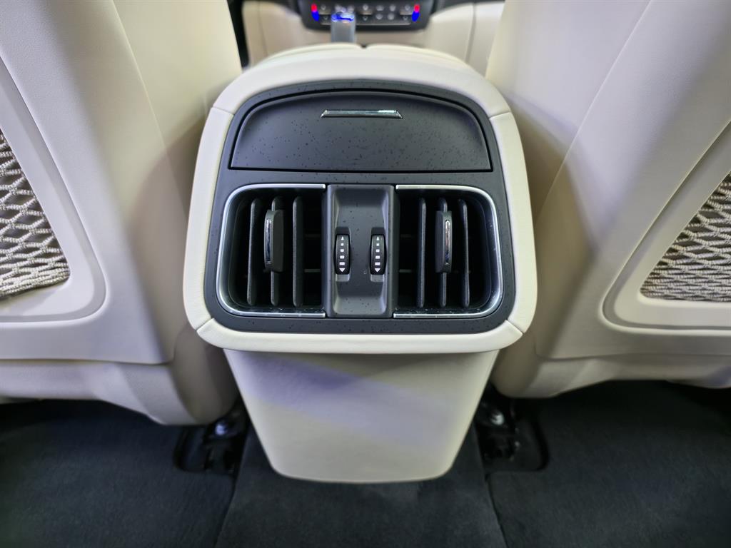 Maserati Levante 2020 Azul - Importación desde Corea - HF Imports Iquique - Foto 18