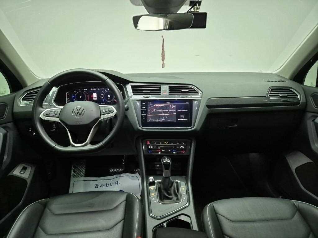 Volkswagen Tiguan - Vista 7