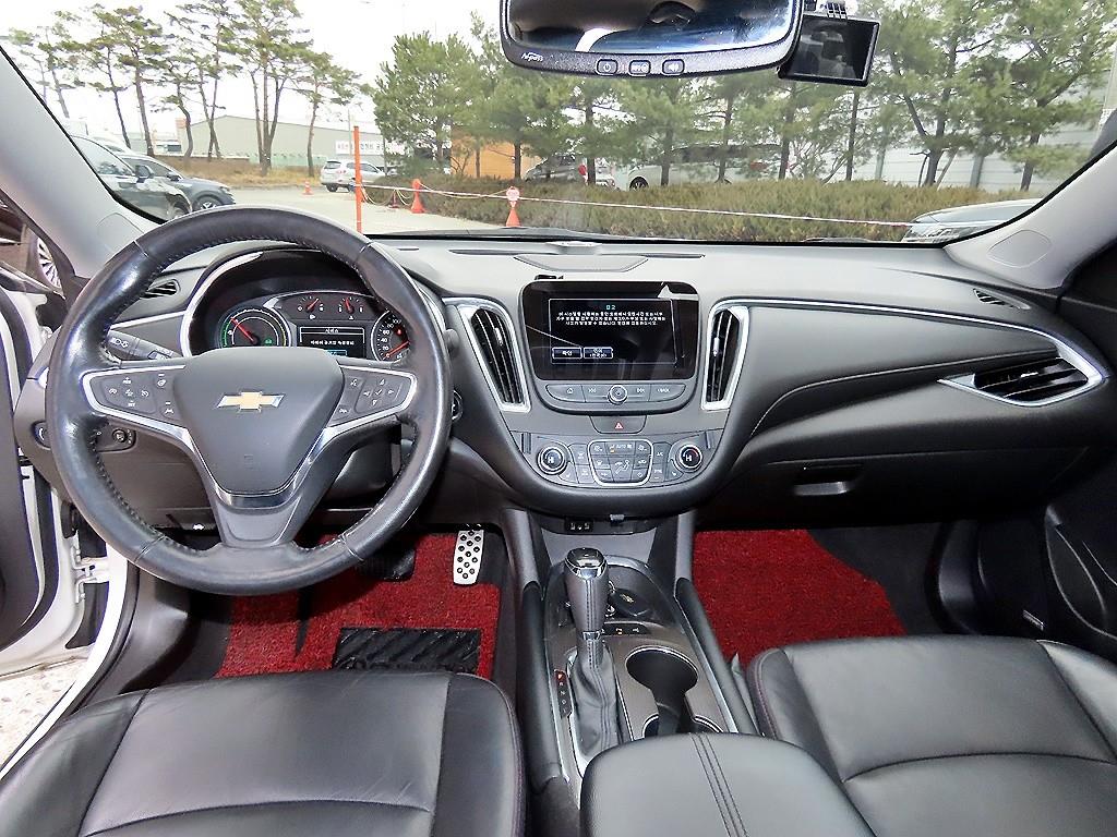 Chevrolet Malibu - Vista 7