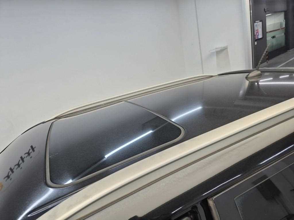 Ssangyong Tivoli 2016 Negro - Importación desde Corea - HF Imports Iquique - Foto 13