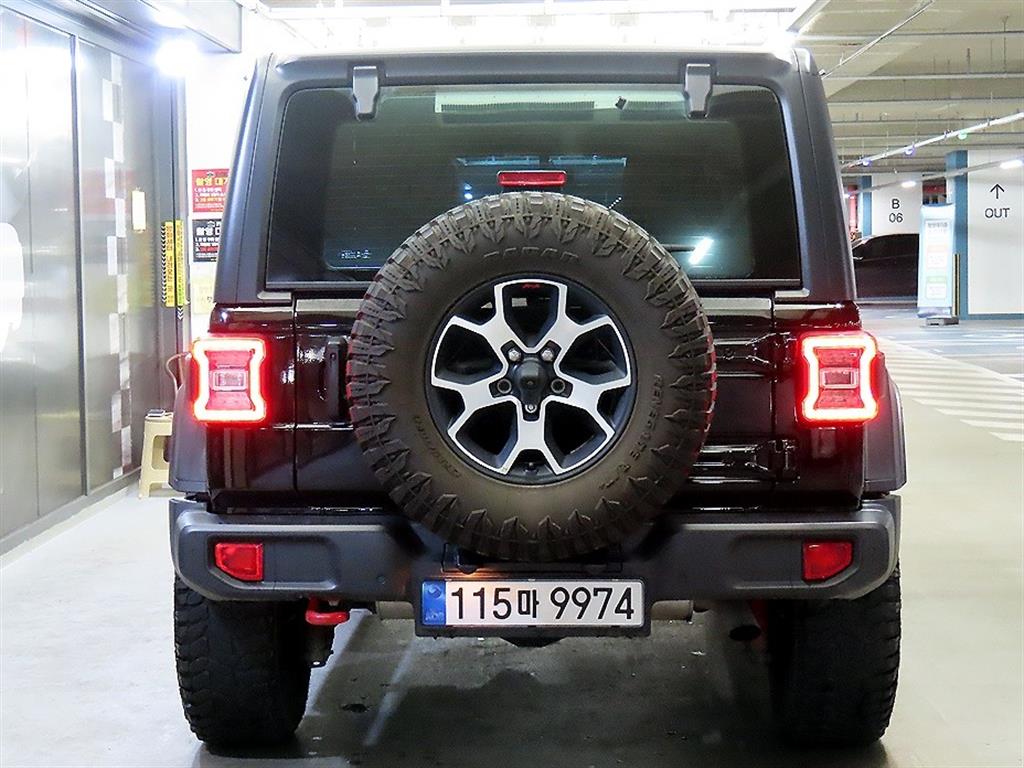 Jeep Wrangler - Vista 5