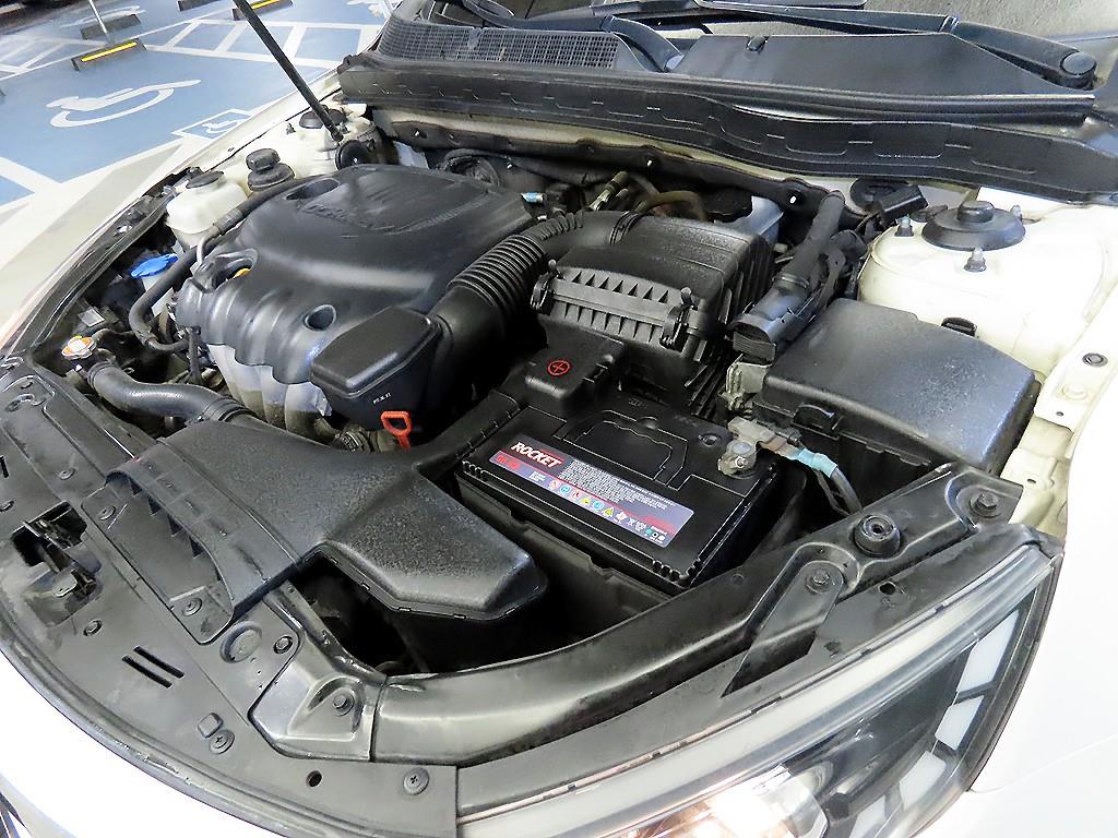 KIA K5 2011 Blanco - Importación desde Corea - HF Imports Iquique - Foto 19