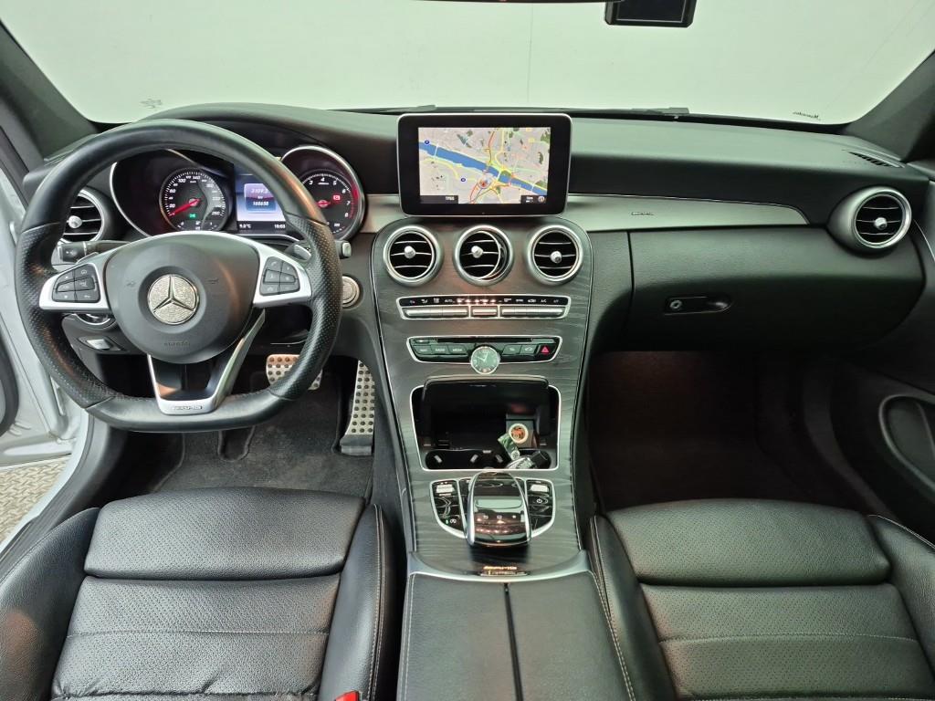 Mercedes Benz C Class - Vista 5