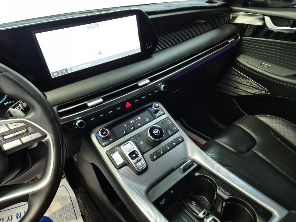 HYUNDAI Palisade - Vista 10