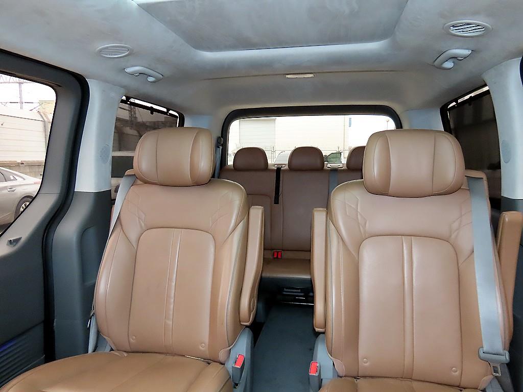 HYUNDAI Staria - Vista 7