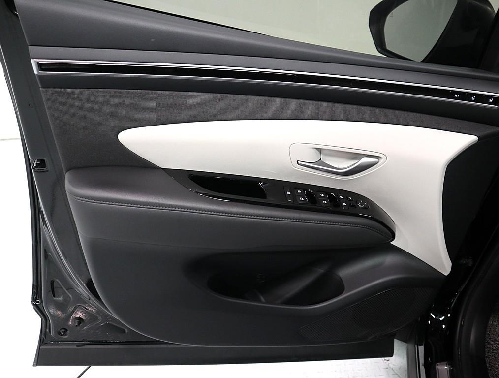 HYUNDAI Tucson - Vista 10