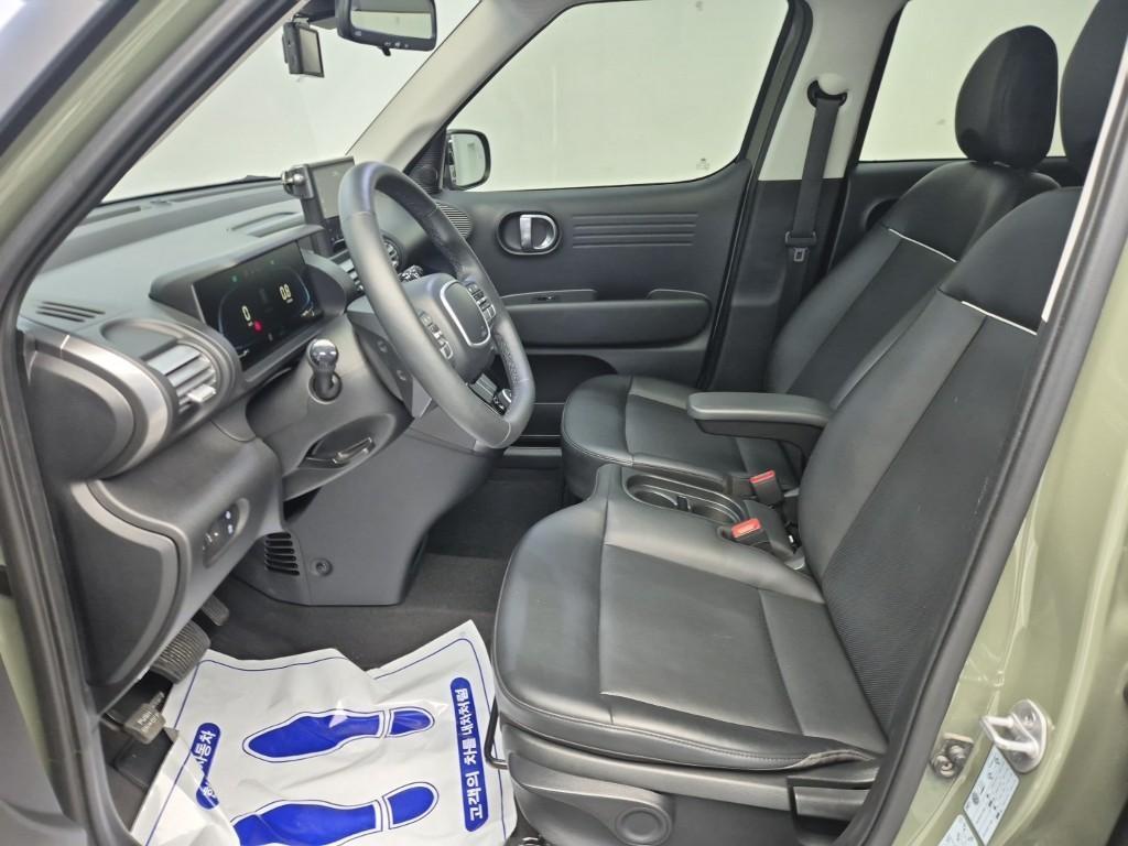 HYUNDAI Casper - Vista 11