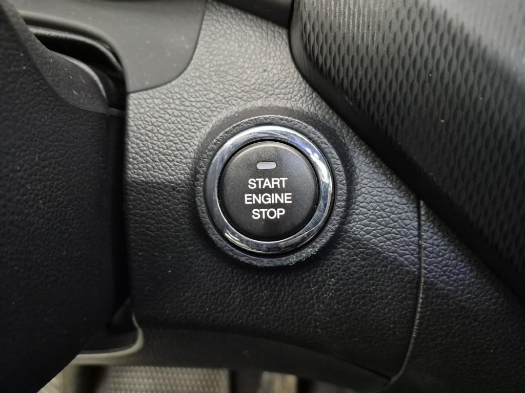 Ssangyong Tivoli 2017 Blanco - Importación desde Corea - HF Imports Iquique - Foto 18